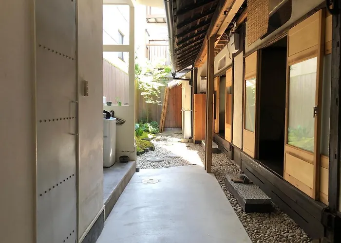 Kyoto Style Small Inn Iru